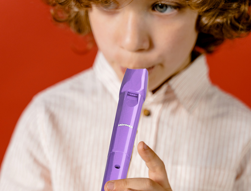 HOHNER - FLAUTA 9508 COLOR LAVANDA FUNDA VERDE Y TRANSPARENTE (Ref.B95084MA)