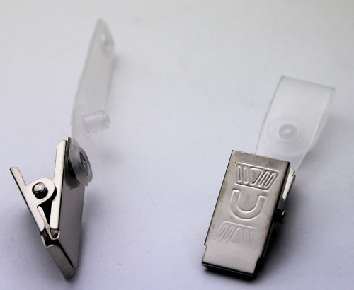 IBERPLAS - CAJA 200 PINZAS METALICAS CON TIRA PARA IDENTIFICADOR (Ref.1072200)