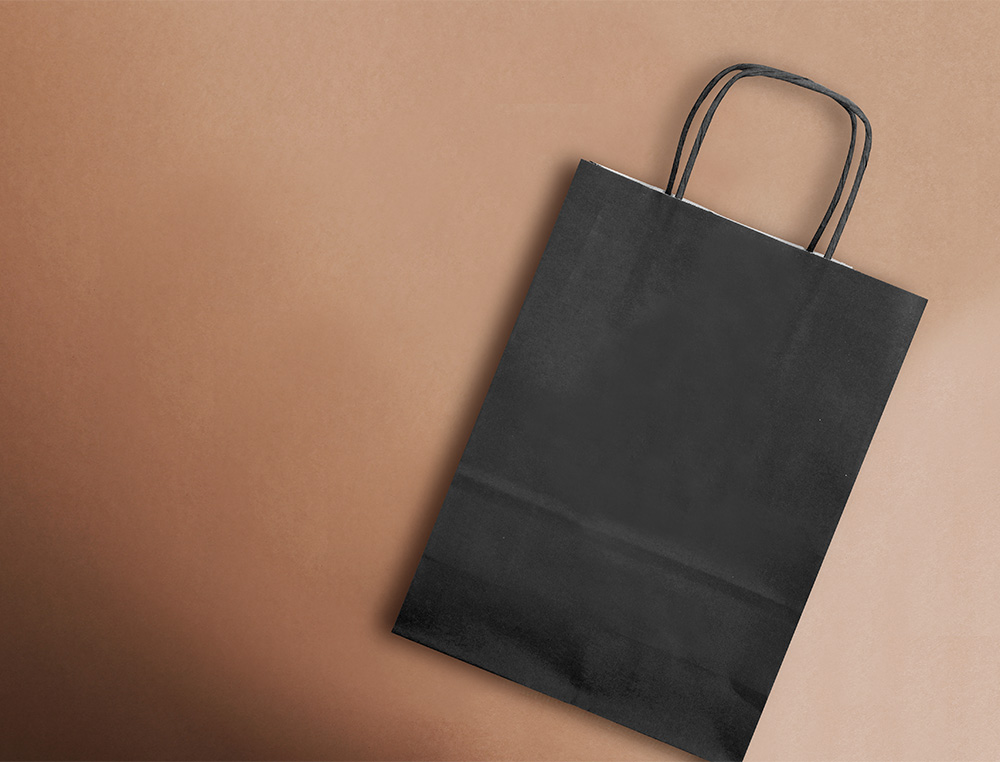 Q-CONNECT - BOLSA PAPEL CELULOSA NEGRO M CON ASA RETORCIDA 270X370X12 MM (Ref.KF03752)