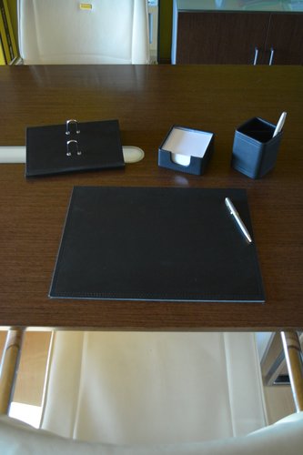 TOMAS CARNERO - VADE POLIPIEL SCRIPTO JUNTAS 40x31 CM. NEGRO (Ref.REF. 4)