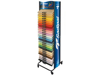 [9152308] SADIPAL - Expositor cartulina metalico de pie 20 hojas por color 27 colores surtidos 600x600x2018 mm (Ref. 06087)
