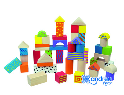 [2068244] AMBITOYS - Juego construccion bloques madera 50 piezas 18x18 cm (Ref. 16351)