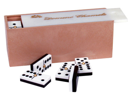 [2002802] DOMINO CHAMELO CAJA PLASTICO (Ref.251)