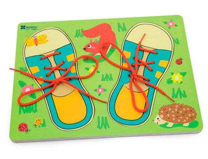[2068310] ANDREUTOYS - Juego enhebrar hilar y coser 30x22,5x1,3cm (Ref. 16420A)