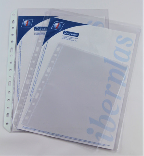IBERPLAS - CAJA 100 FUNDAS FORMATO CUARTO PVC CRISTAL EXTRA 100 MICRAS MULTITALADRO (Ref.201100)